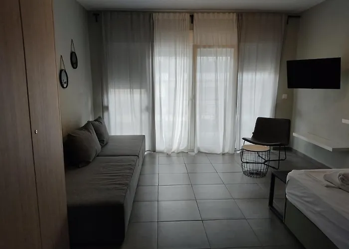 Iasonas View Néa Péramos