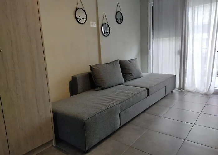 Iasonas View Néa Péramos